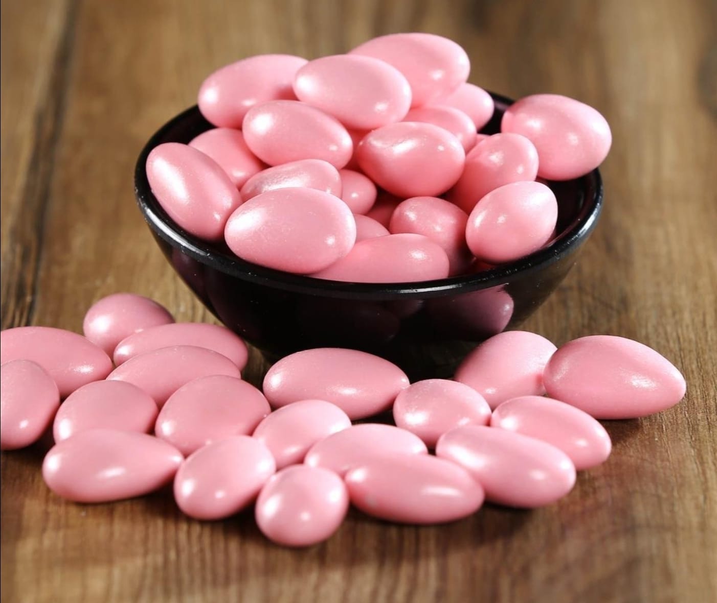 BİND DRG-5033 PREMIUM PEMBE BADEM SÜTLÜ ÇİKOLATALI DRAJE (KG FİYATI 698 TL'DİR , KUTUSU 4 KG'DIR.)