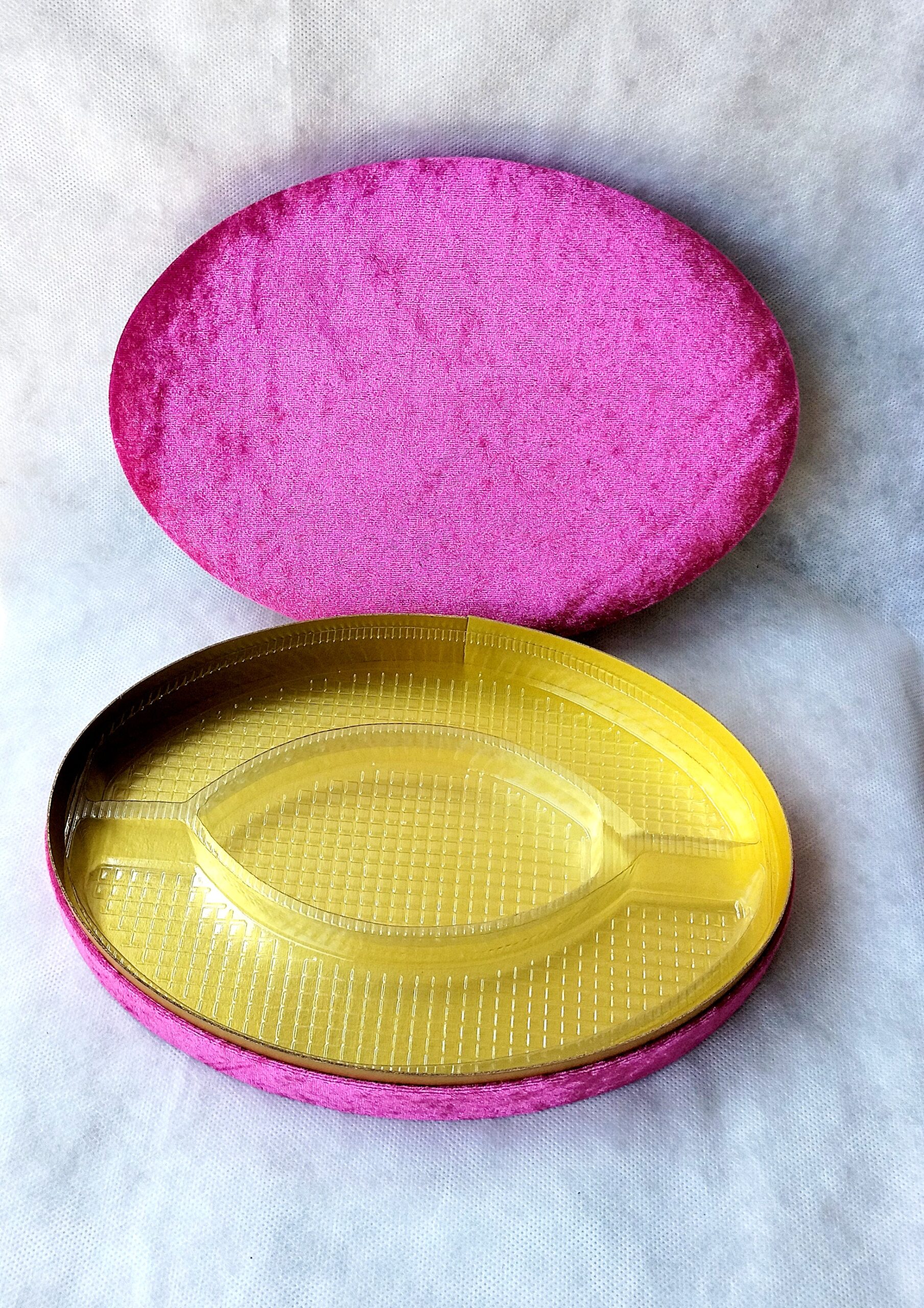 NR OVAL PEMBE KADİFE