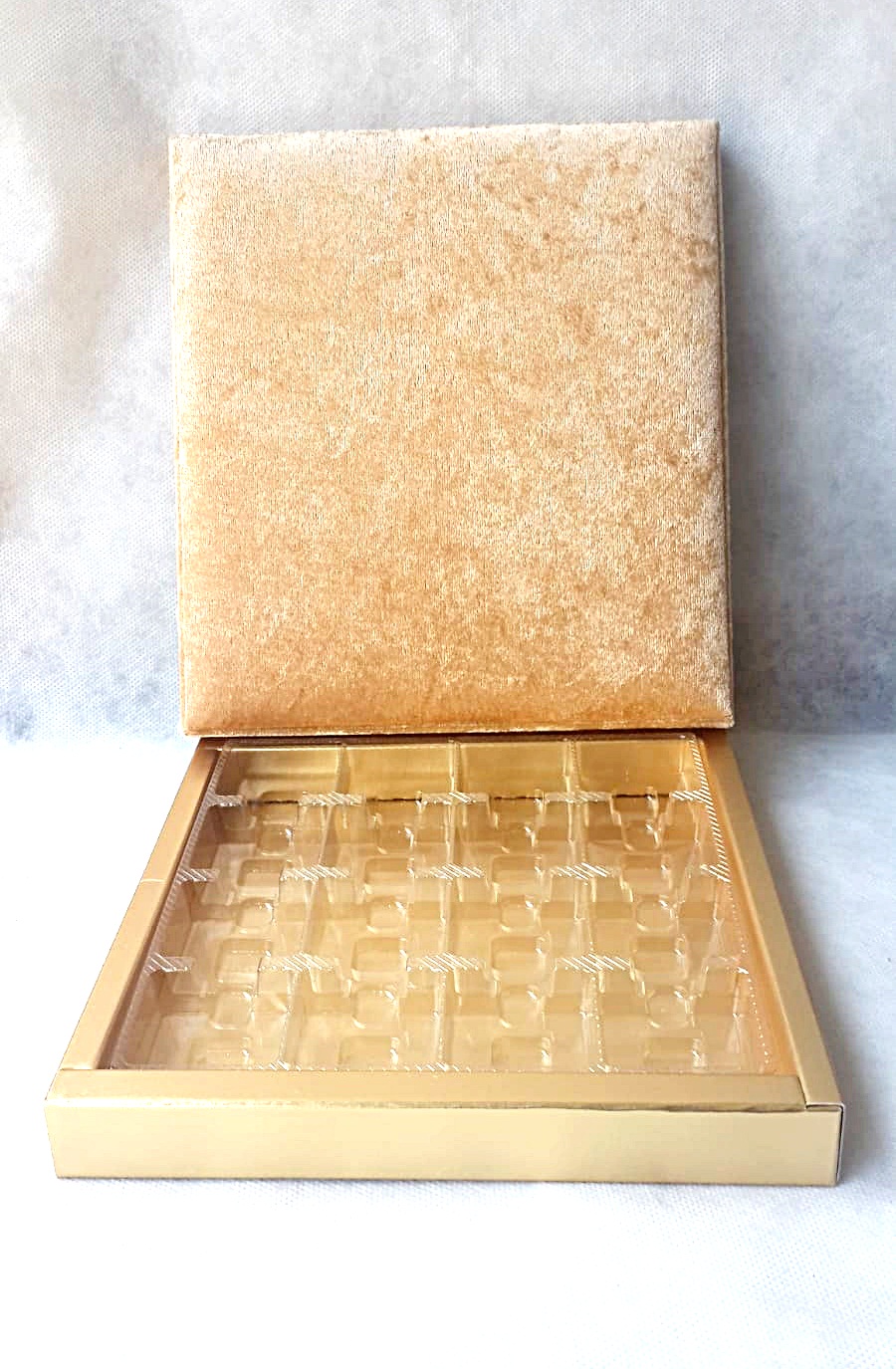 NR 4*4 MADLEN KUTUSU GOLD