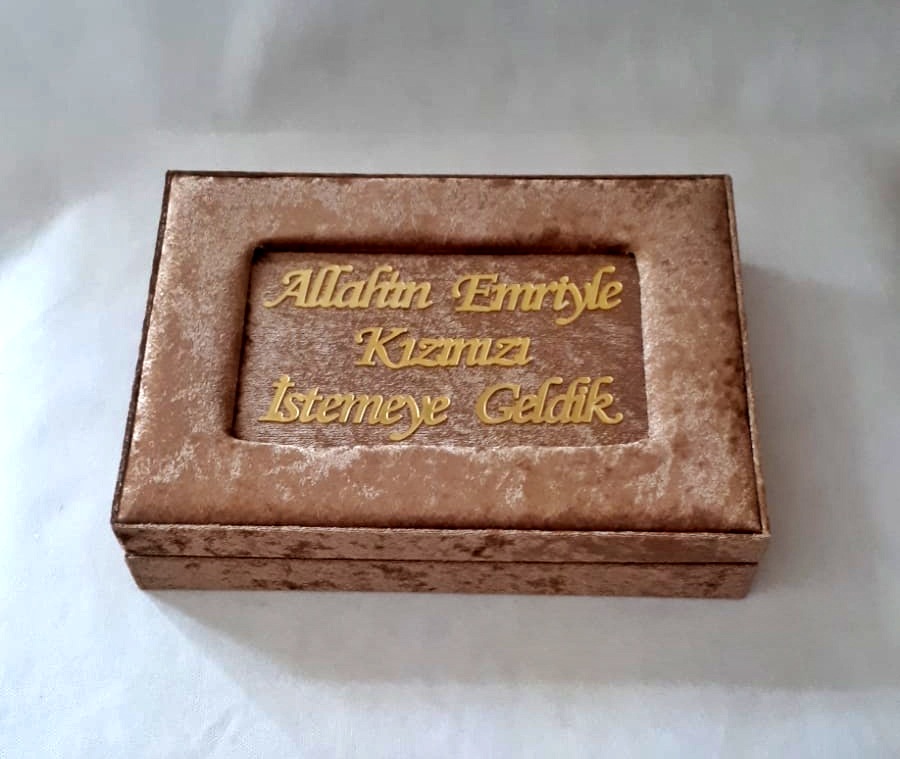 NR 750 GR KIZ İSTEME ÇİKOLATA KUTUSU KAHVERENGİ