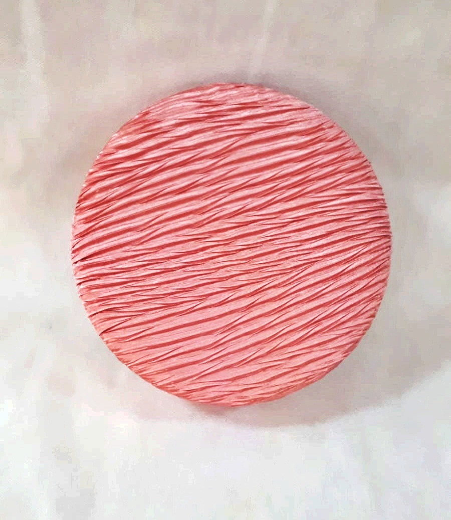 NR PLİSELİ YUVARLAK PEMBE