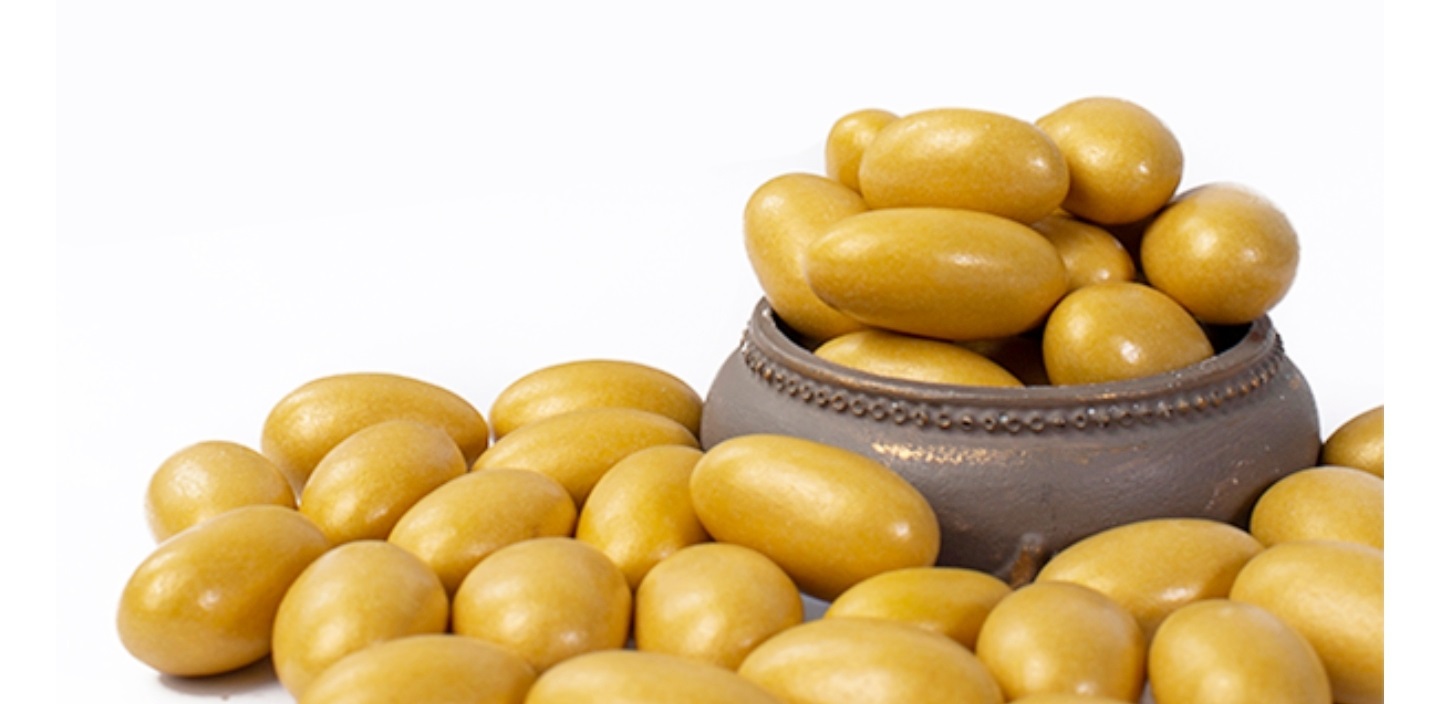 PKL YADA MR -ALTIN RENKLİ BADEM DRAJE (KG FİYATI 546 TL'DİR. KUTU İÇİ 3 KG'DİR)
