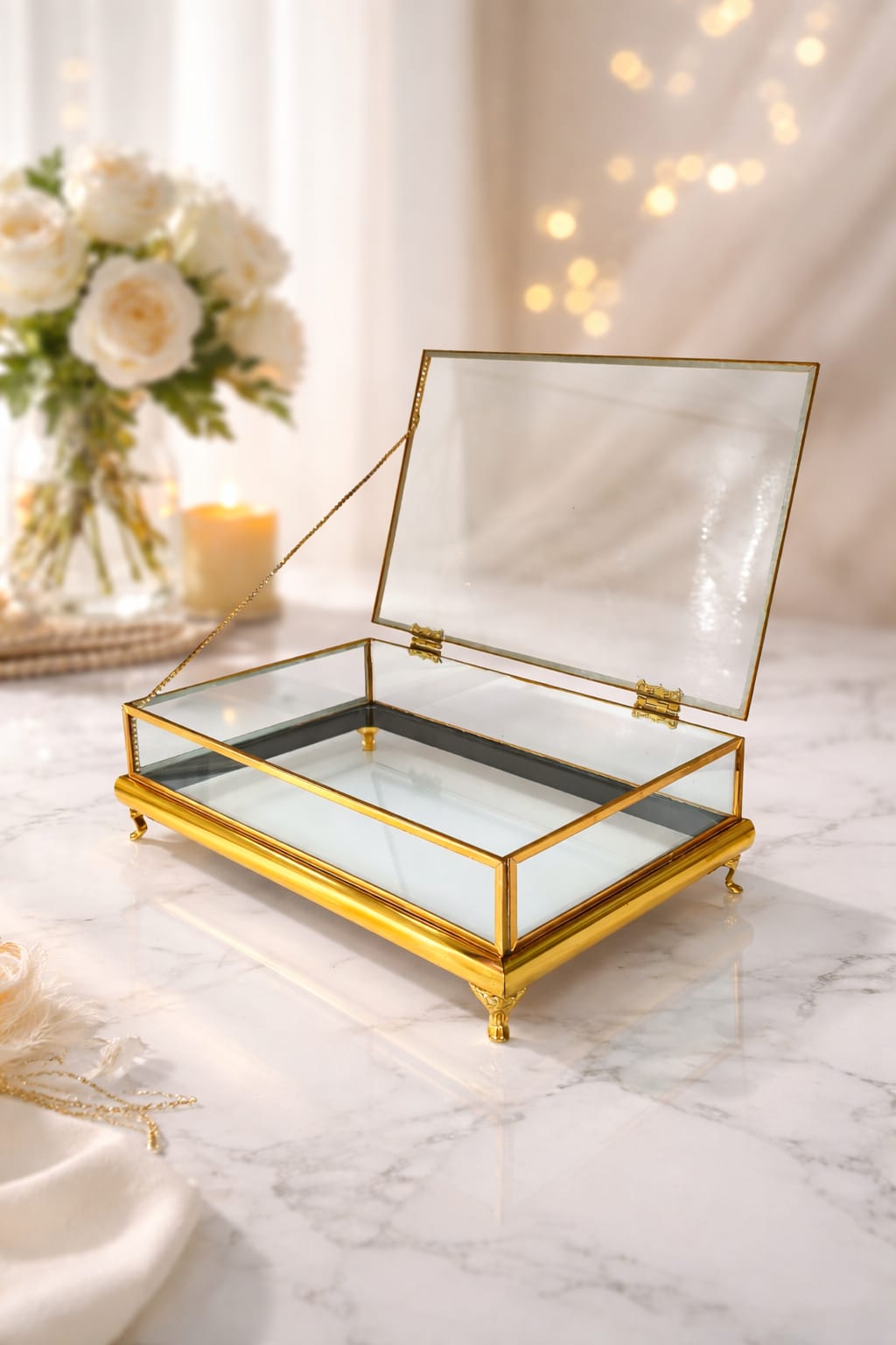 KDD ELLA  İNOKS PLEXİ ÇERÇEVELİ İNCE ÇITA ÇİFT KATLI 30*20 CM CAM KUTU ALTIN AYAKLI- 246 - (0501)