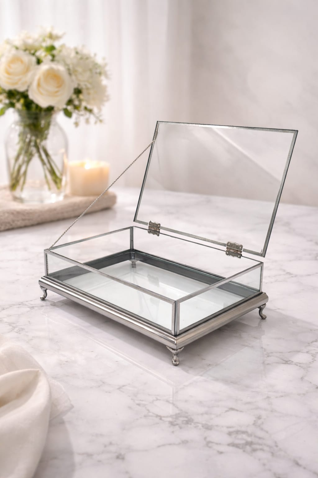 KDD ELLA İNOKS PLEXİ ÇERÇEVELİ İNCE ÇITA ÇİFT KATLI 30*20 CM CAM KUTU GÜMÜŞ AYAKLI - 245 - (0501)