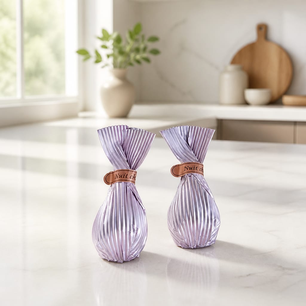 NUİT CHOCOLATE LİLA / AÇIK PEMBE SARGILI ANTEP FISTIKLI KROKAN BOHÇA (KG FİYATI 1300 KOLİ İÇİ 2 KG'DİR)